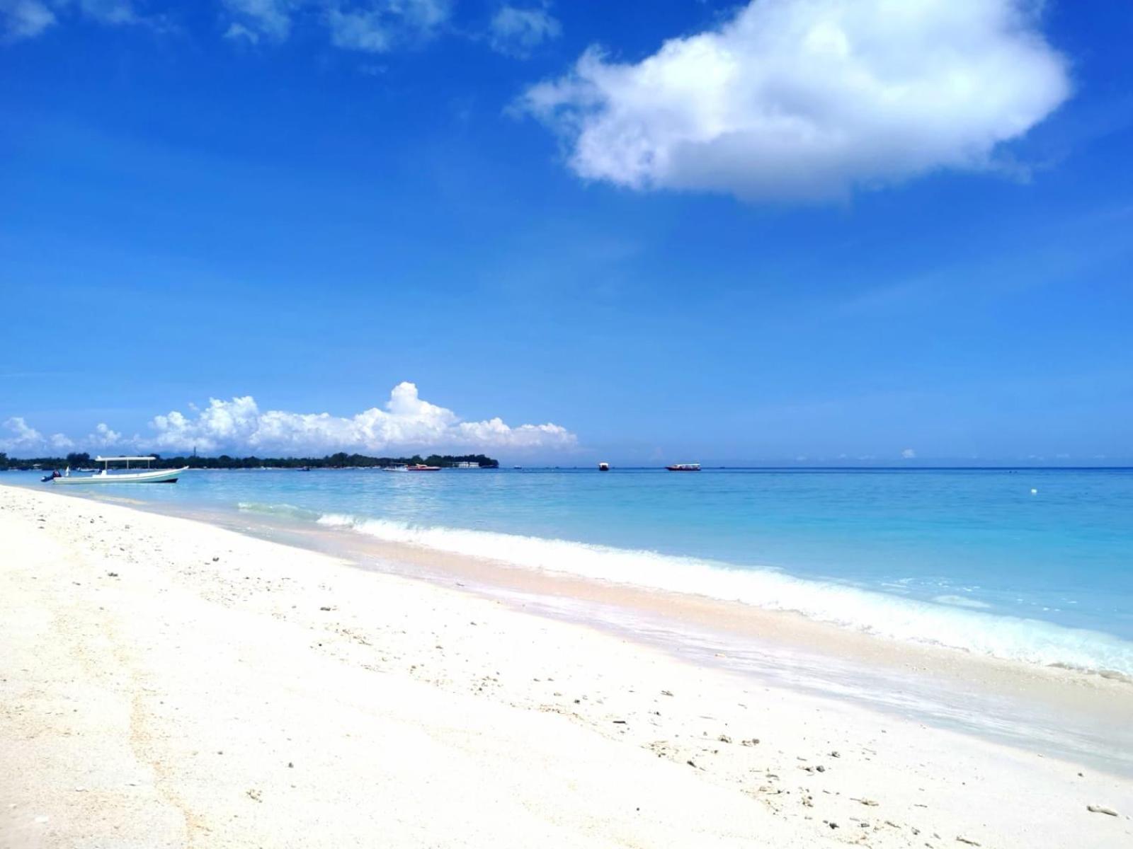 ギリ島 Exotic Houseヴィラ エクステリア 写真